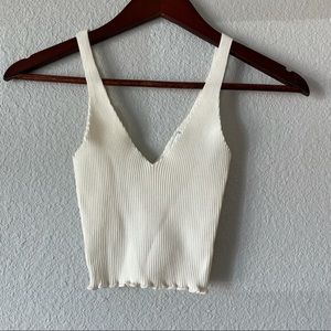 Ribbed white crop top